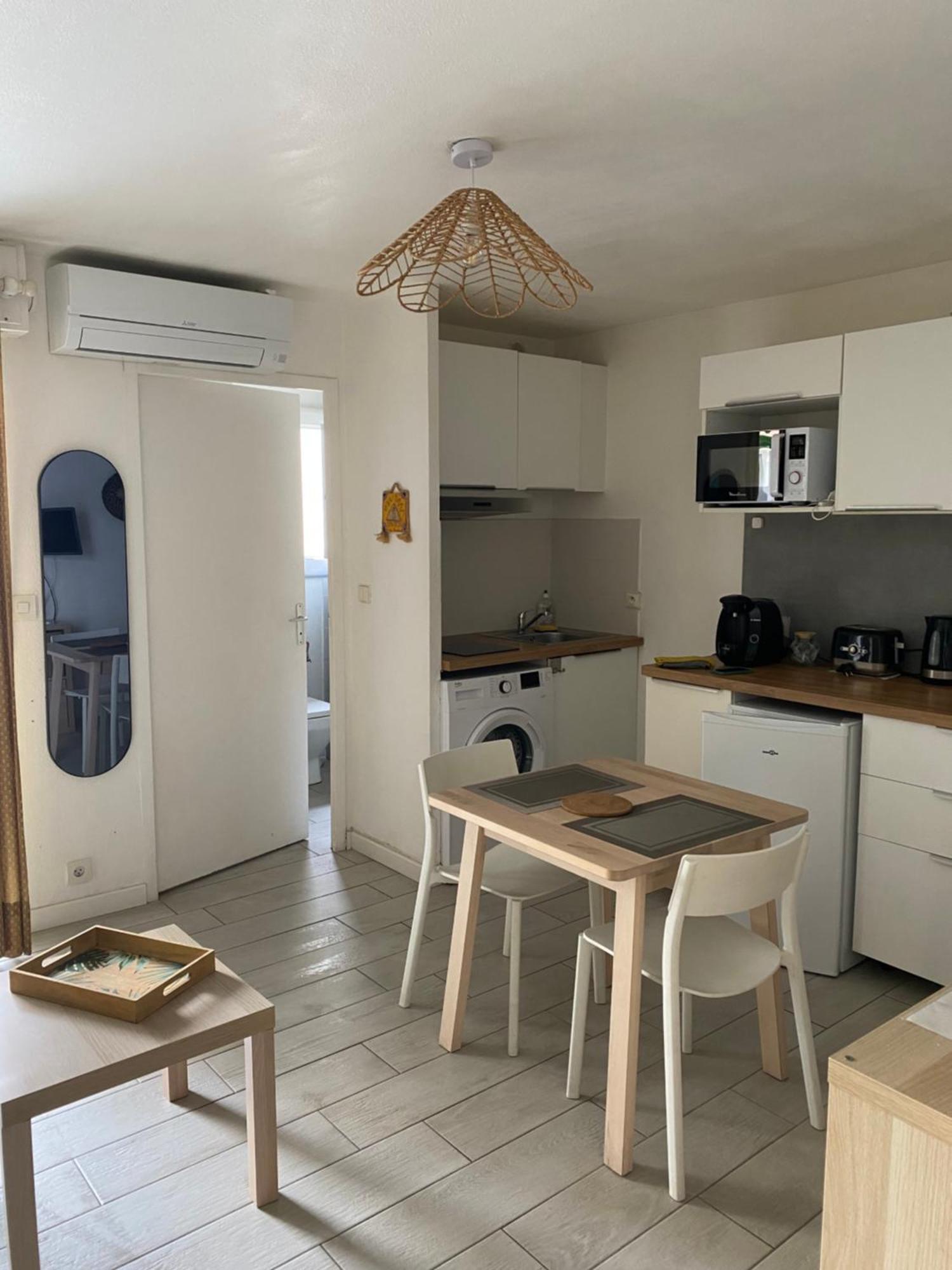 Studio A 20M De La Plage Palavas-les-Flots Exteriör bild